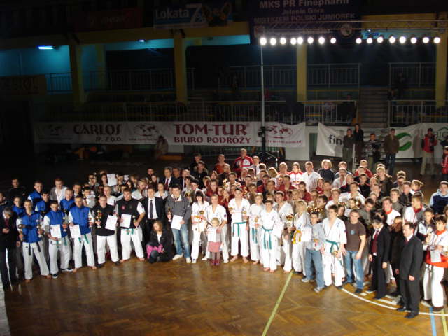 Uczestnicy Pucharu Polski Oyama Karate Jelenie Gora 2007